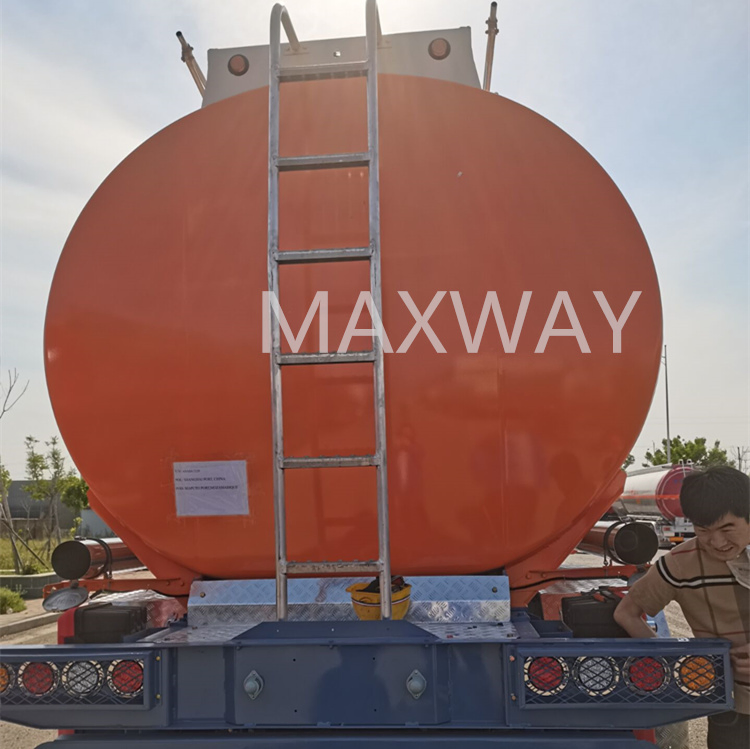 3 Axle 45000/50000L Fuel Oil Petrol Tanker Semi Truck Tractor Trailers for Sale
