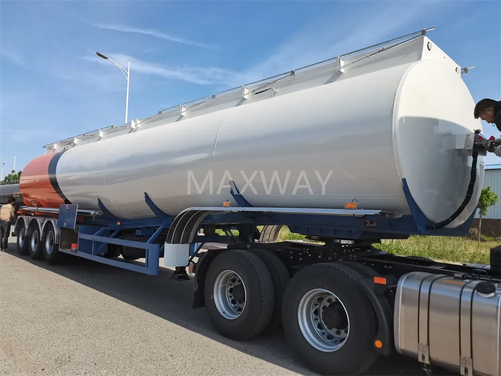 Fuel Tanker Trailer Front