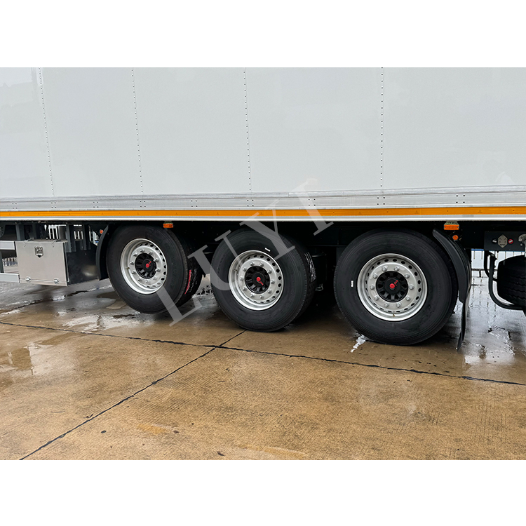 Hot Selling 3 Axles Refrigerated Container Semi Trailer Truck Trailers for Sale