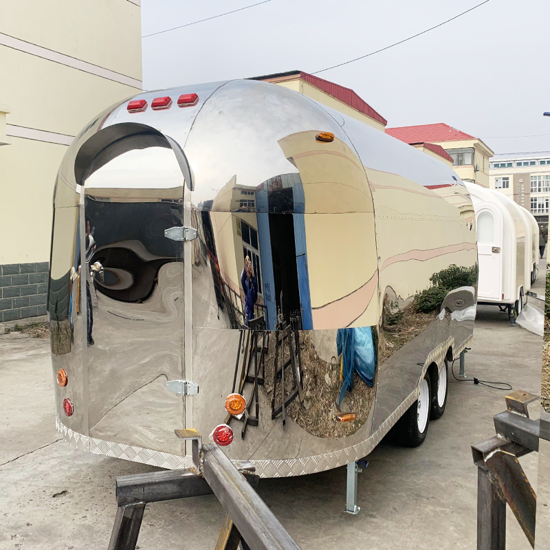 New Type Street Selling Coffee Van Catering Trailer Burgers Fries Ice Cream Bus Trailer Mobile Food Trailer with Full Kitchen