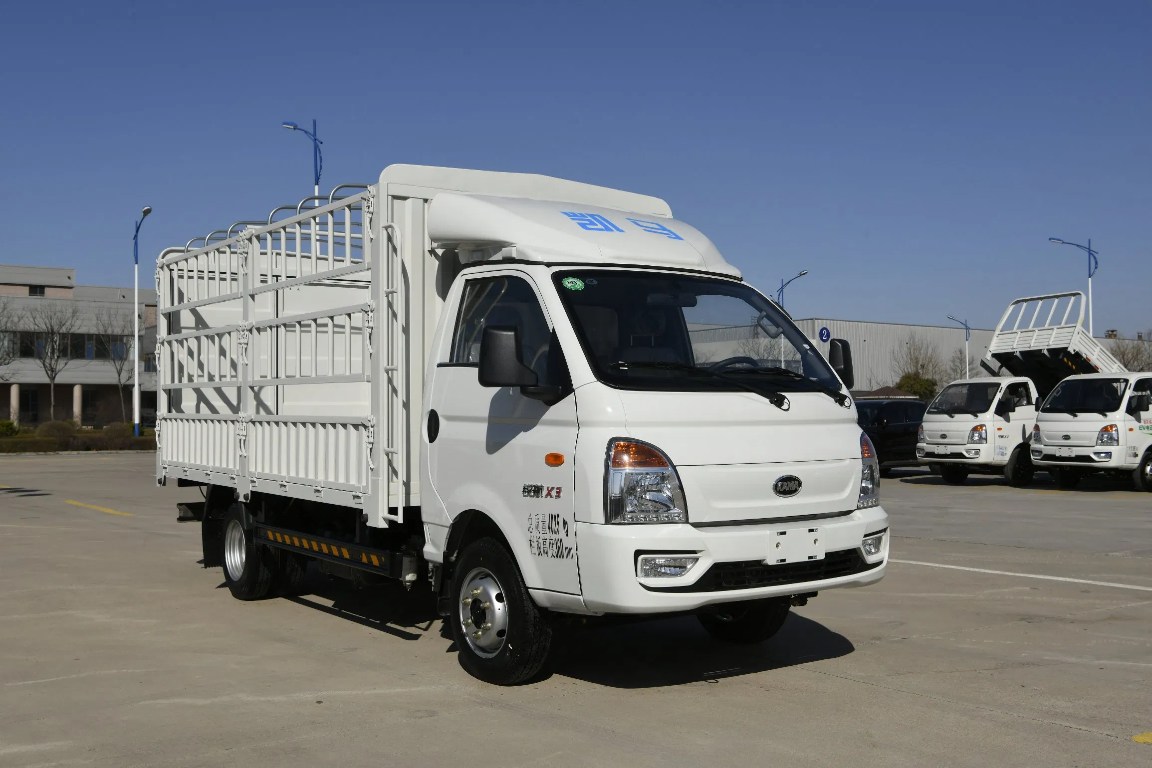 Kama Euro-6 Special Purpose Box Truck Hydraulic Brake &amp; High-Strength Frame for Modifications