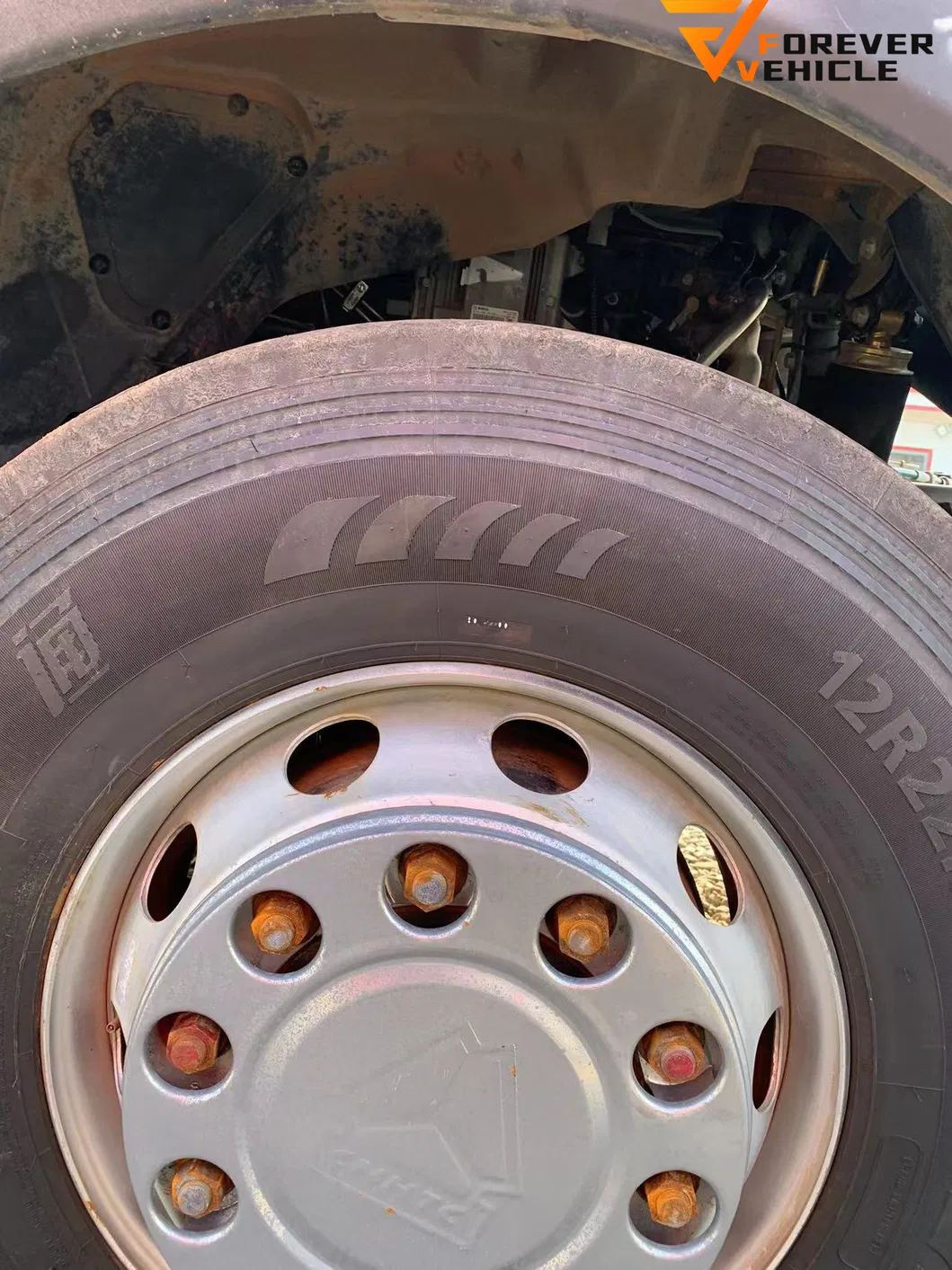 HOWO 371 Engine Detail