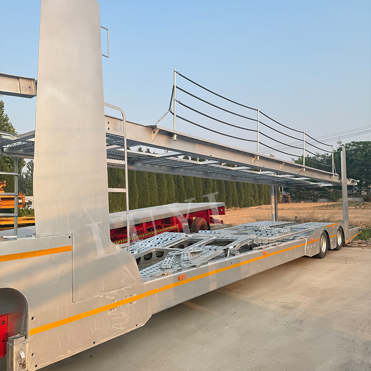 Luyi 2 Axle Customized Galvanized Car Carrier Car Transport Semi Trailer