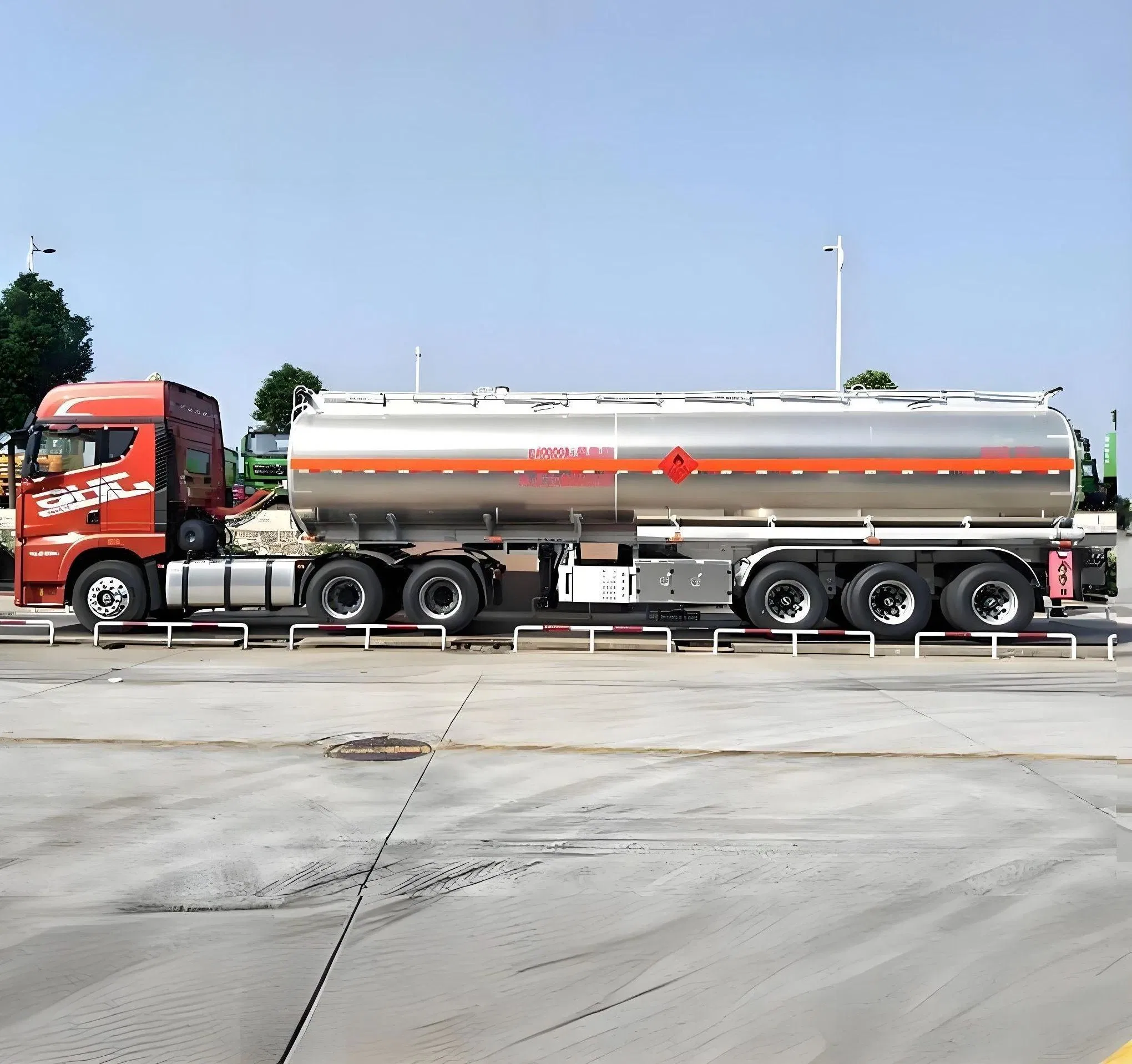 40000 42000 45000 60000L Water Oil Fuel Tank Tanker Semi Trailers for Sale with Low Price