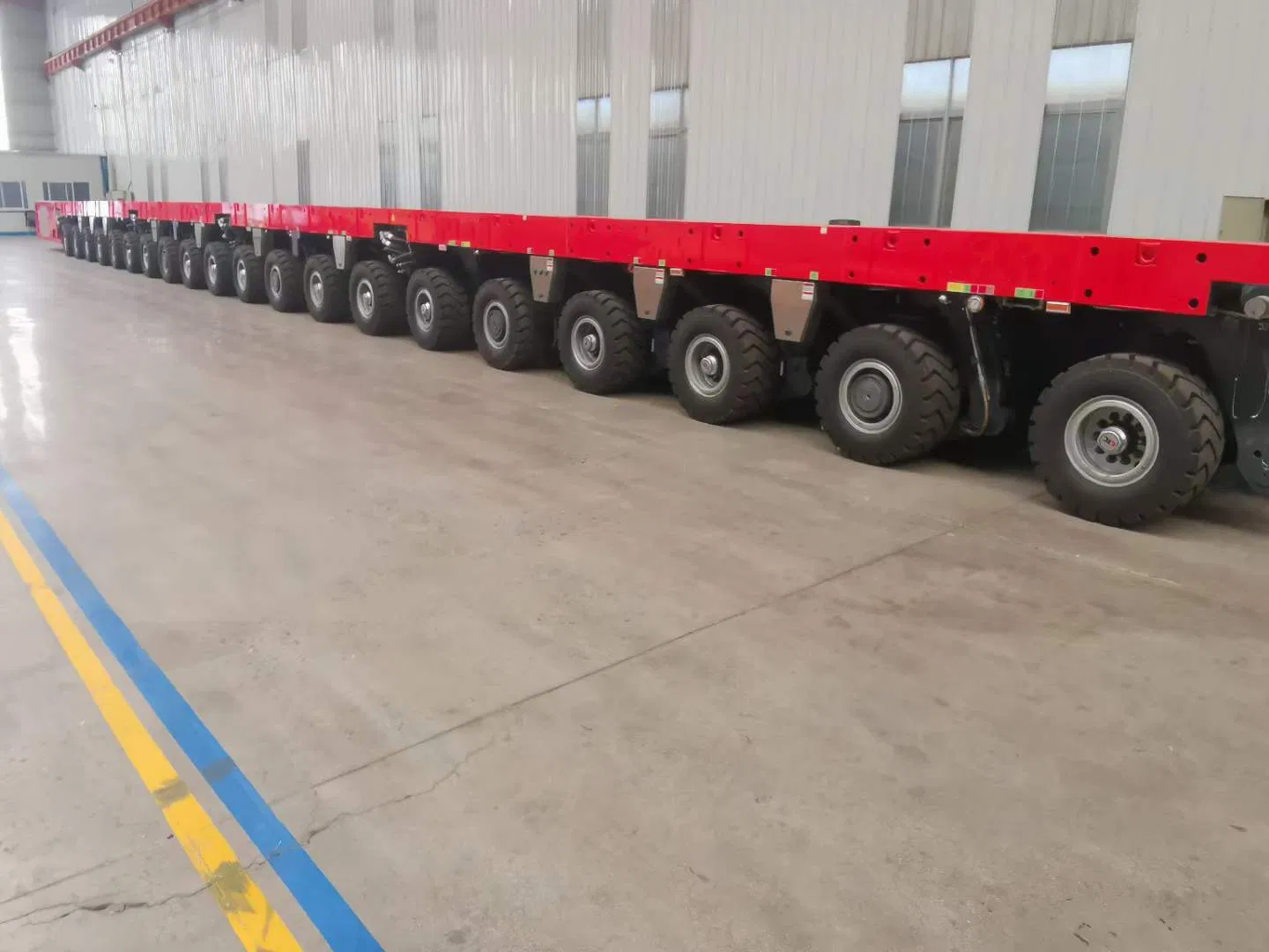 Spmt Heavy Duty Hydraulic Self Propelled Modular Trailer with Steering Lifting Multi Axles