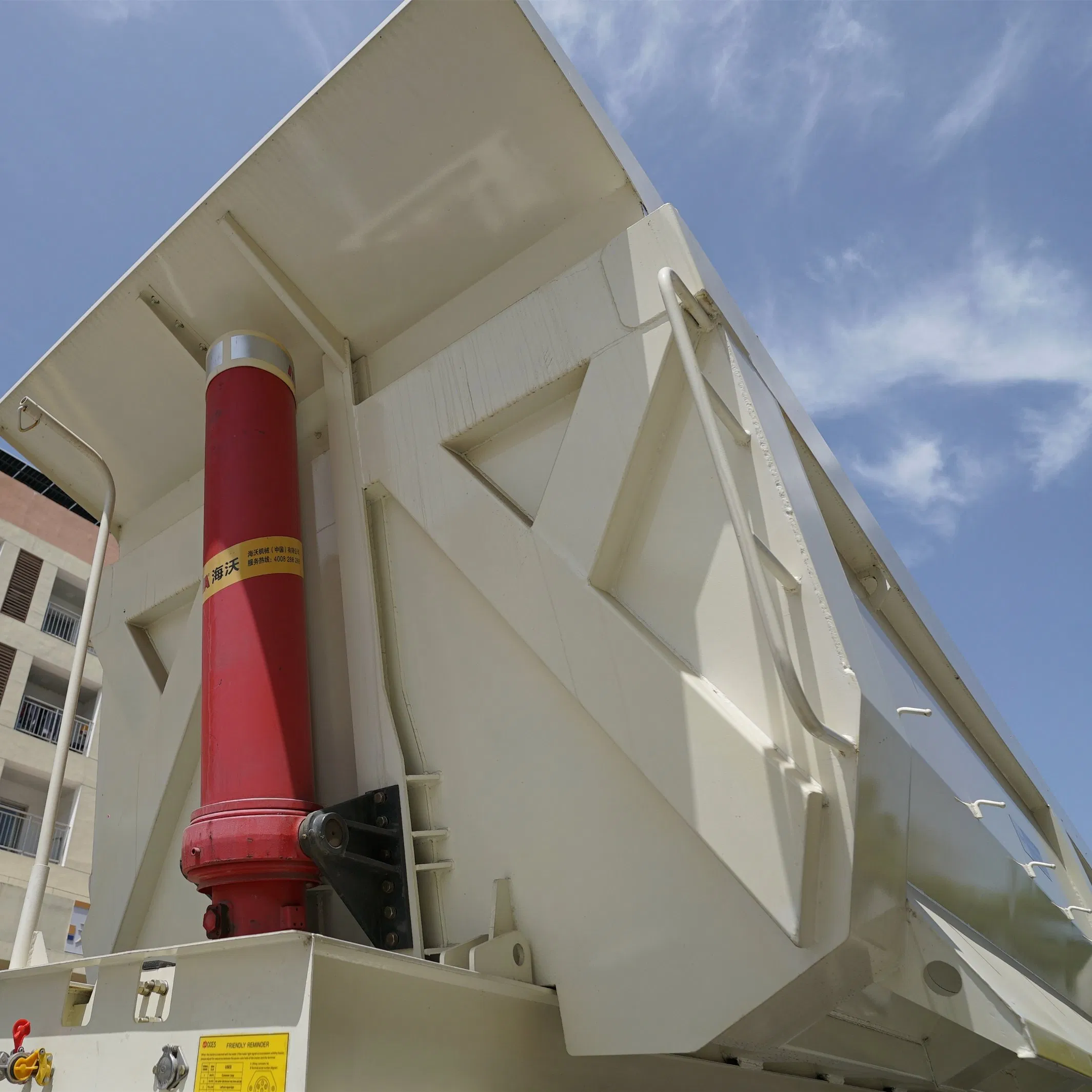 3/4 Axle 60ton Mini Hydraulic Rear Tipping/Tipper End Dump Self Loading Tipping Box Coal Semi Truck Trailer Side for Sand Transport