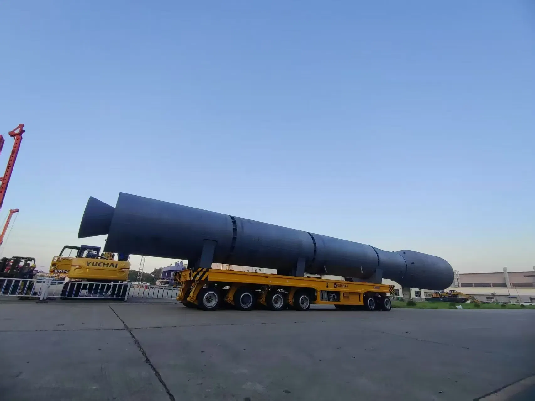 6 Axle Lowbed Traile Hydraulic 200t Heavy-Duty Flat Transporter Modular Trailer for Machinery and Equipment Transportation Goethe Walked on His Own Semi Trailer