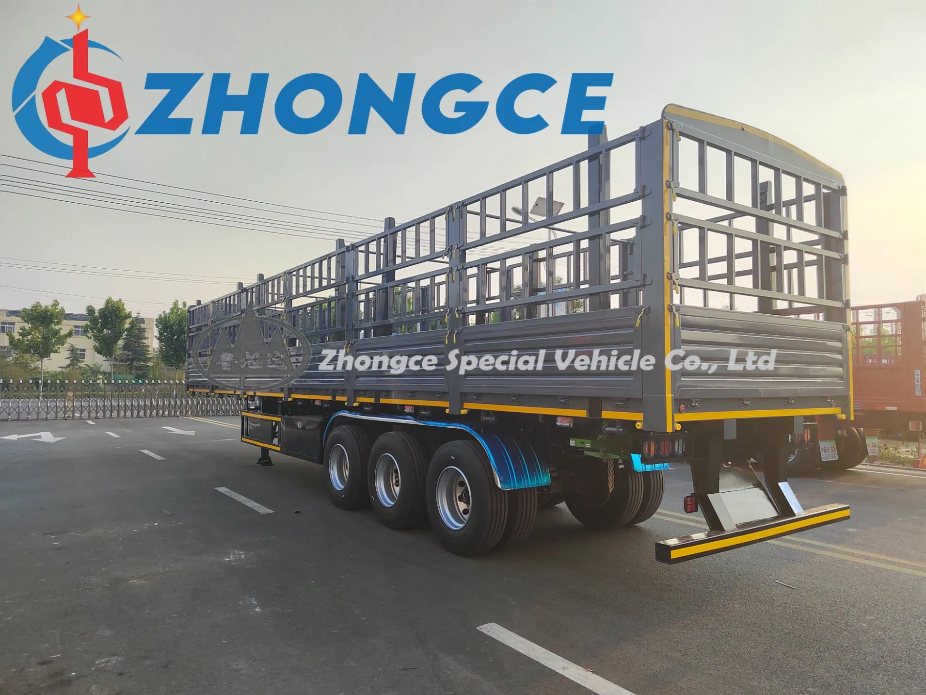 China Factory New 3 Axle 4 Axle Side Wall Semi Trailer 50ton 60ton Fence Cargo Truck Semi Trailer Livestock Fence Trailer