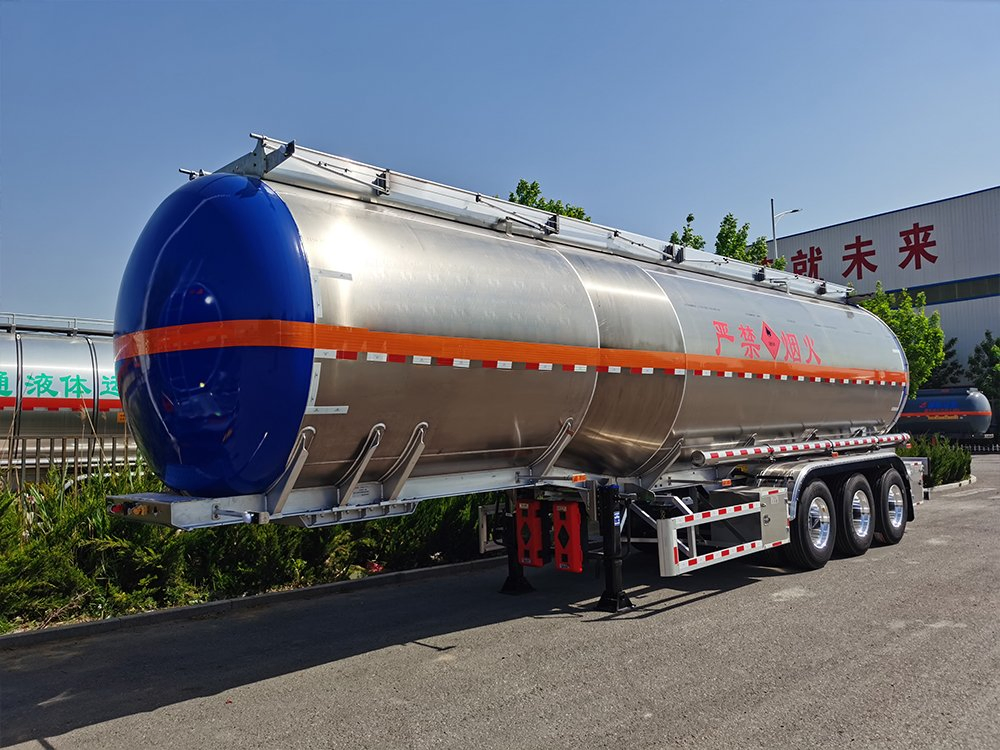 2025 High Quality New Tanker Semi-Trailer 3 Axles Aluminum Alloy Diesel Gasoline Transportation Tank Semi-Trailer
