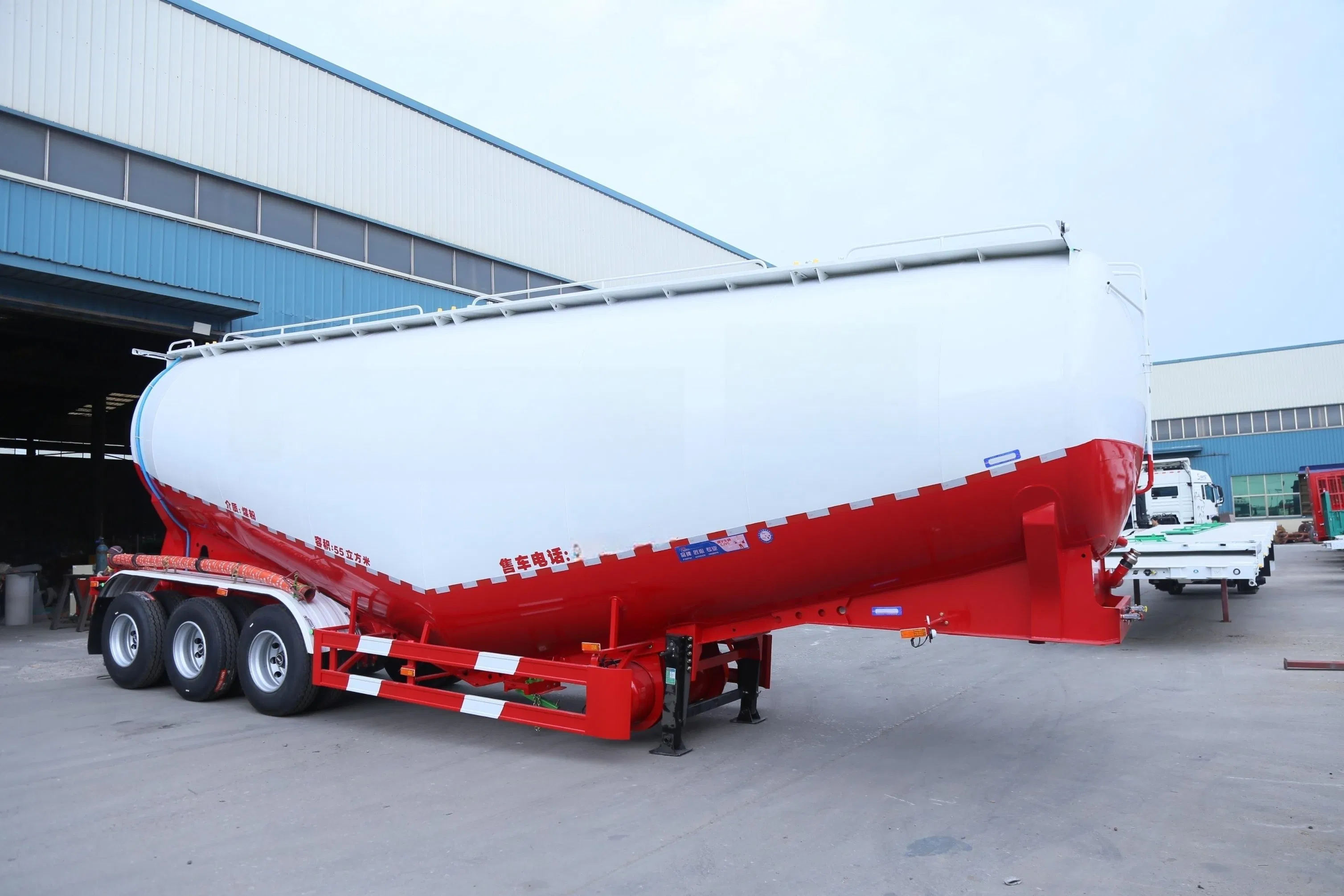 3 Axles Cargo Powder Tanker Truck Carrier Cimc Bulk Cement Semi Trailer