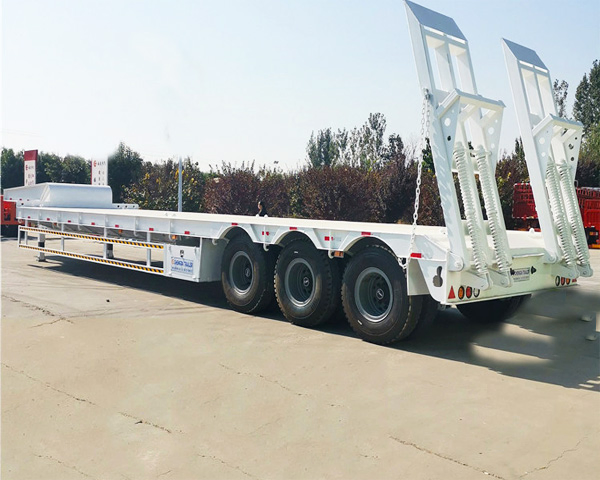 China 2/3/4/6 Axle 50-80 Ton Heavy Duty Gooseneck Excavator Transportlow Loader/ Lowboy/ Low Bed Trailer Truck Semi Trailer for Excavator Transport