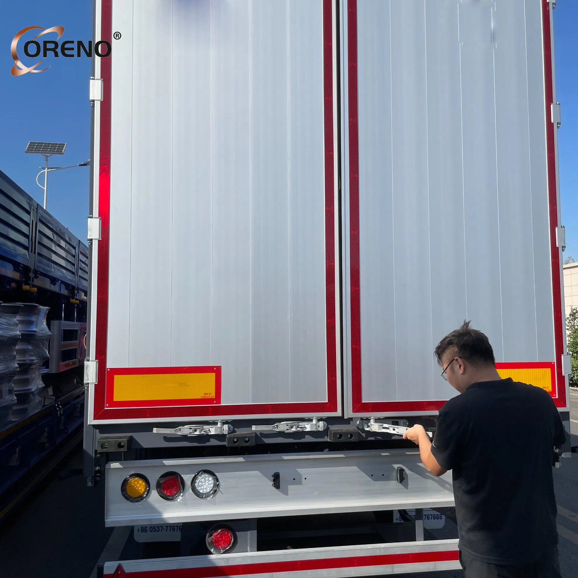 3 Axle 16m 13m 60 Tons Cargo Transport Trailer Dry Van Box Side Curtain Semi Trailer in Russia