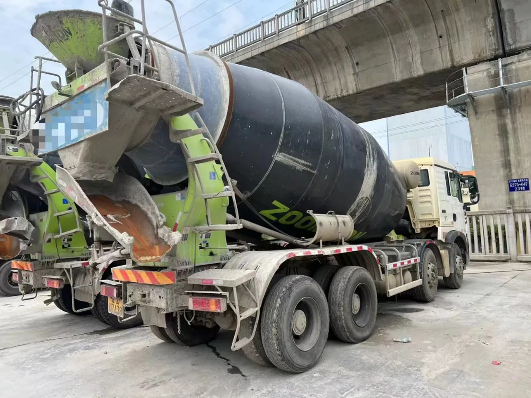 Used Concrete Mixer Truck 3