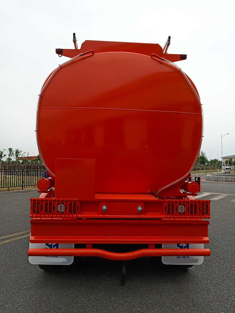 Carbon Steel Fuel Tanker Trailer Crude Oil Tank Diesel Truck Fuel Tanks Semi Trailer