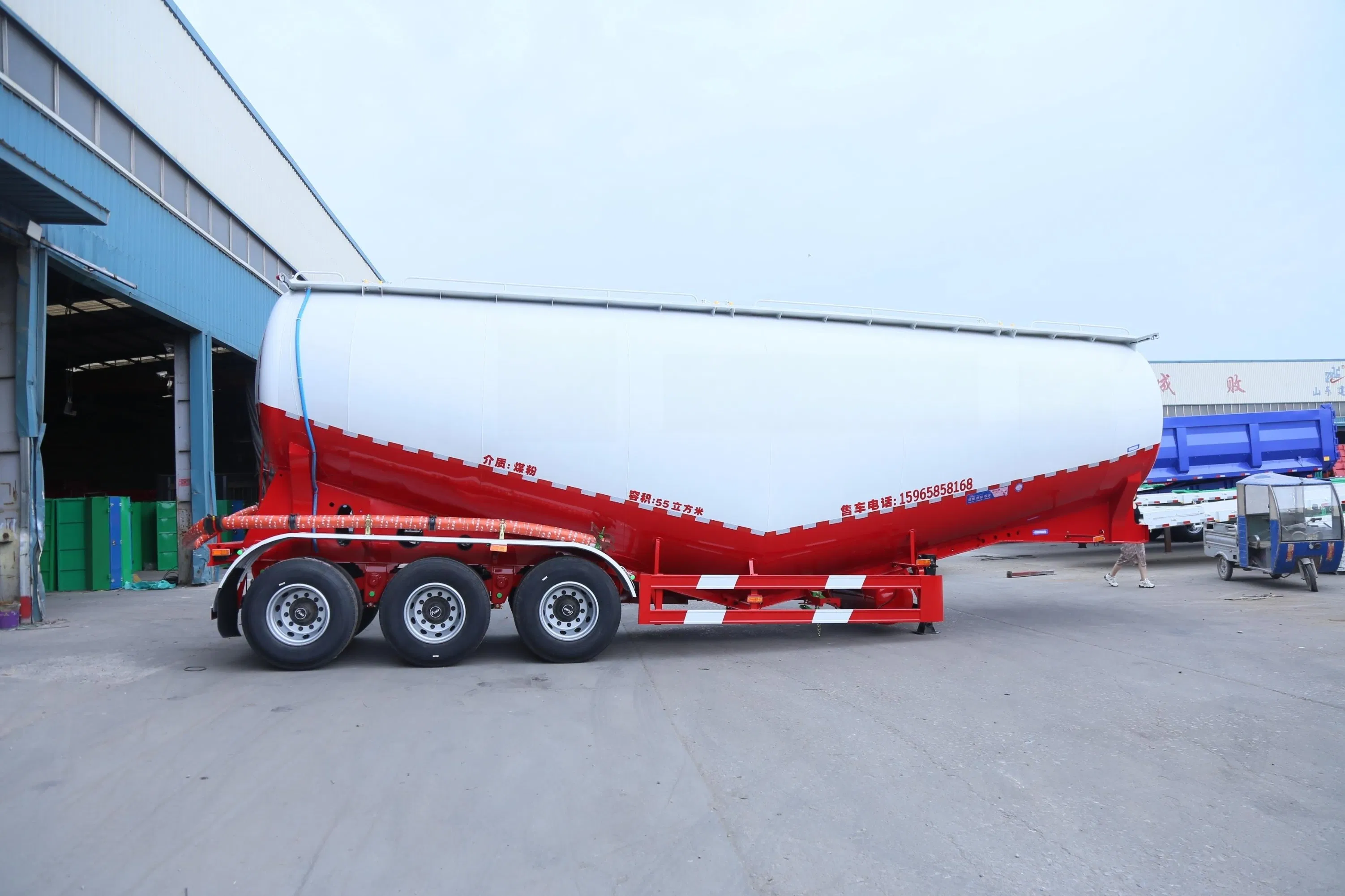 3 Axles Cargo Powder Tanker Truck Carrier Cimc Bulk Cement Semi Trailer