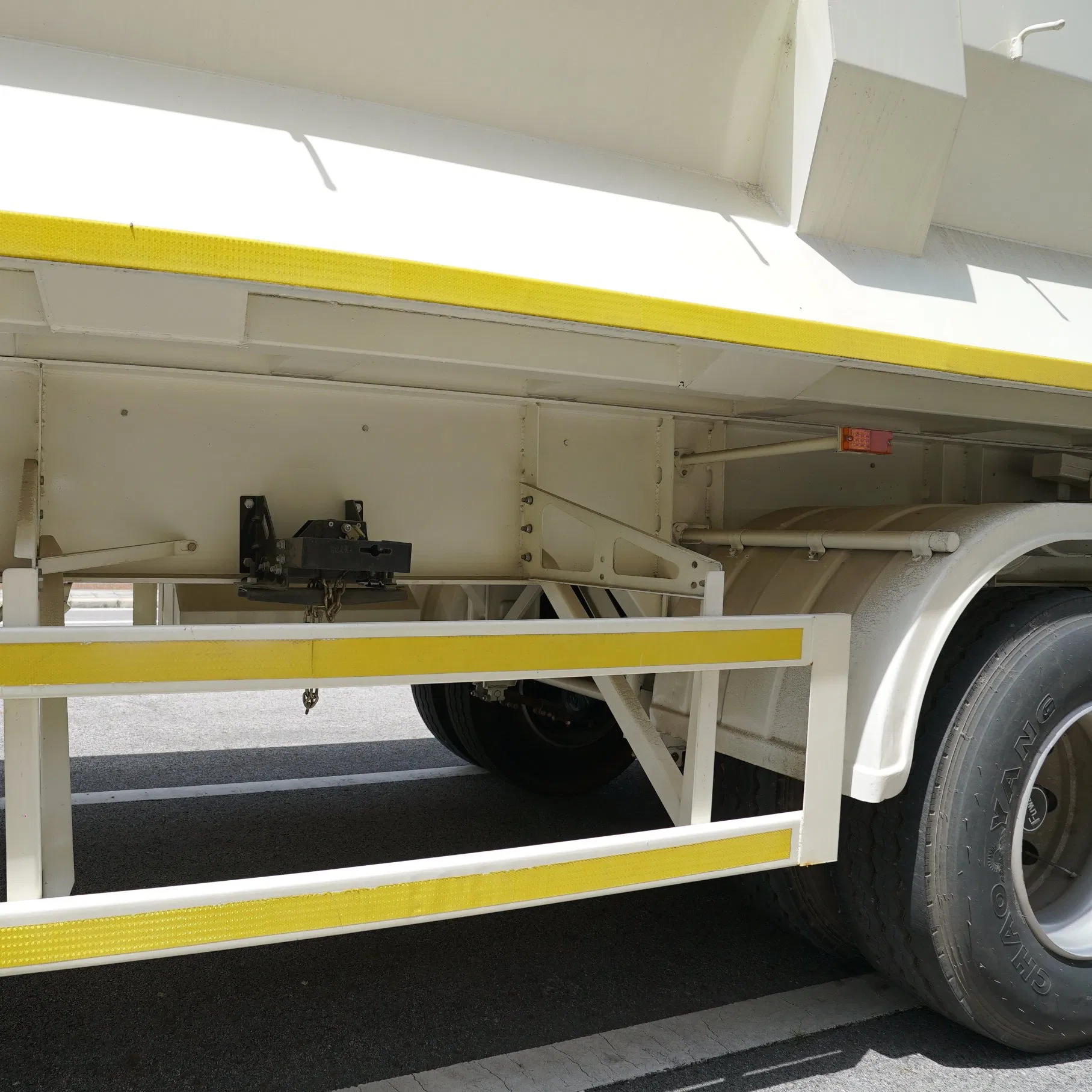 3/4 Axle 60ton Mini Hydraulic Rear Tipping/Tipper End Dump Self Loading Tipping Box Coal Semi Truck Trailer Side for Sand Transport