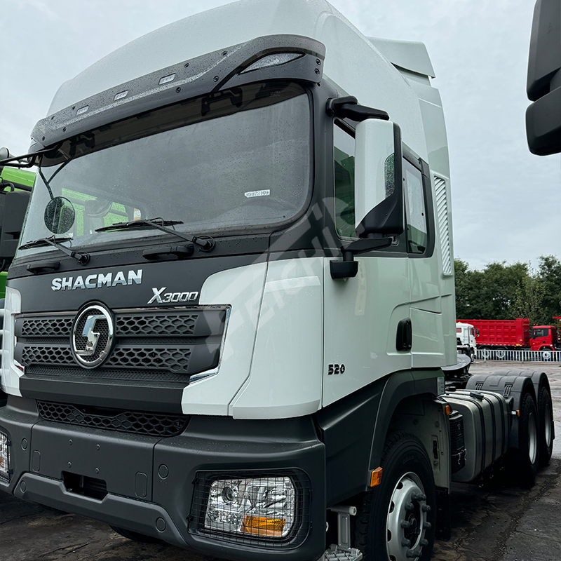2024 Chinese Good Price Used Shacman X3000 Tractor Head Trucks 520HP 6*4 10 Wheels Heavy Duty Tractor Truck for Sale