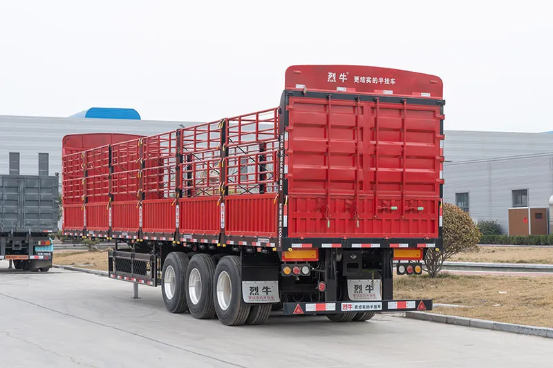 Tri-Axle Animal Transport