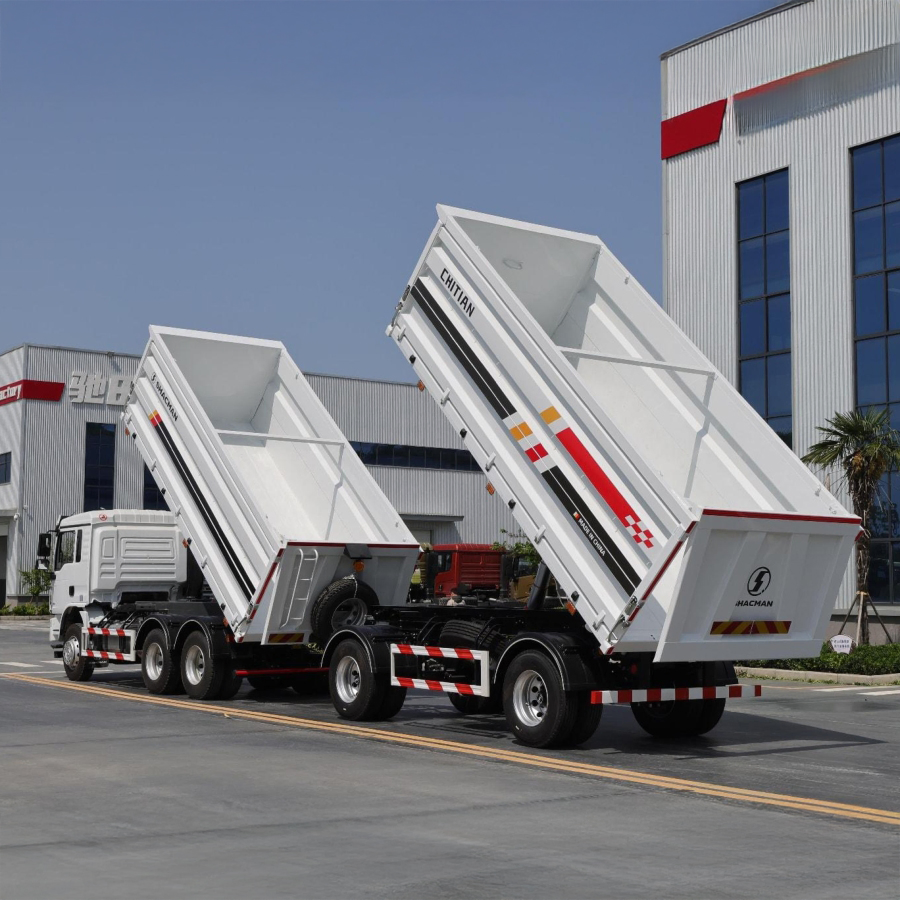 Heavy-Duty Dump Truck with 3-Way Tipping Grain Full Trailer Road Train