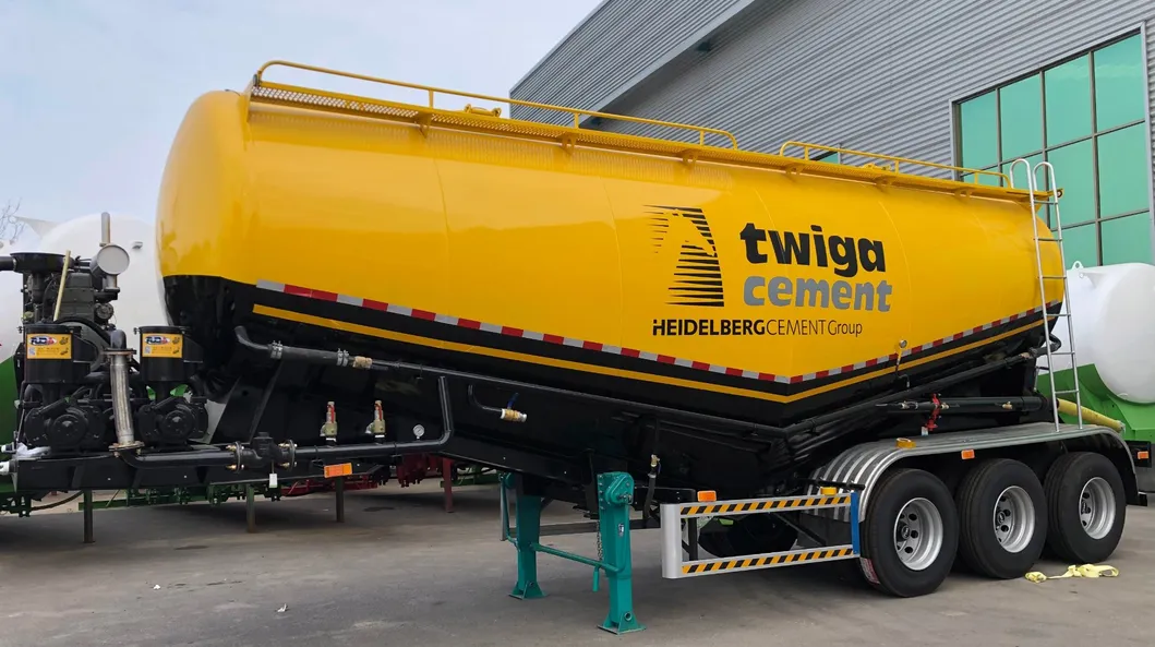 Bulk Cement Semi Trailer Main View