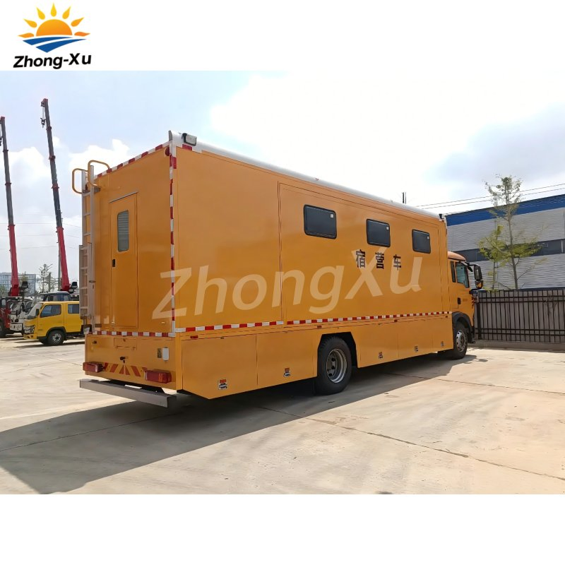 Hot Sale Flatbed Lowbed Cargo Food Car HOWO Fuel Tanker Dump Tipper Shacman Mini Tractor Truck Used Trucks Transport Vehicle Camper Semi Trailer