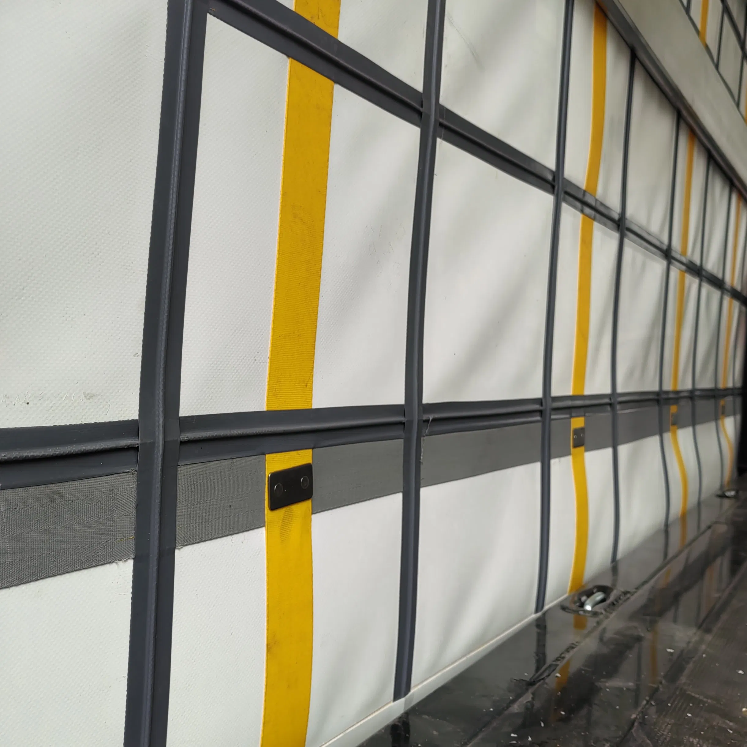 53FT 45FT 3 Axle 40ton Cargo Box Dry Van PVC Fabric Water-Proof Curtain Side Truck Semi Trailer with BPW Air Suspension for Russia Market