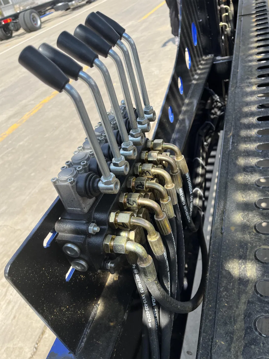 Car Carrier Detail 6