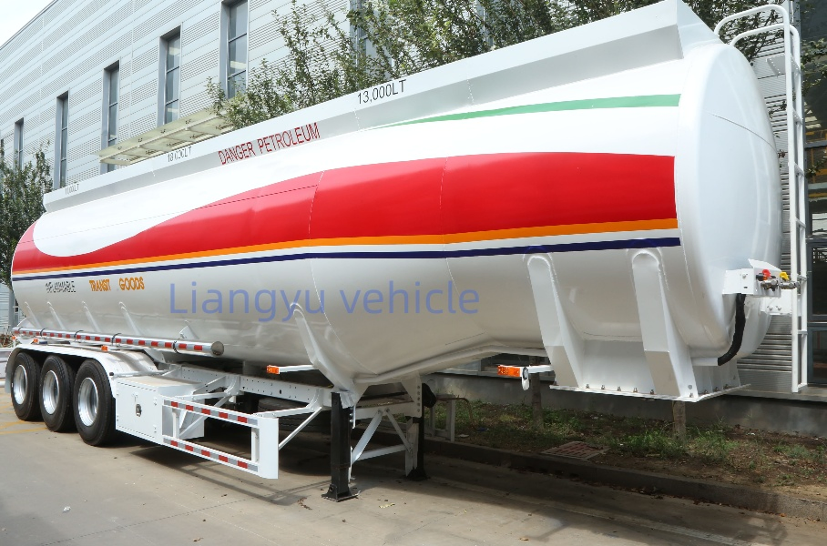2/3/4 Axles 42000L/42cbm Aluminum Alloy/Steel Oil/Fuel Tanker Truck Semi Trailer for Gas Deliver
