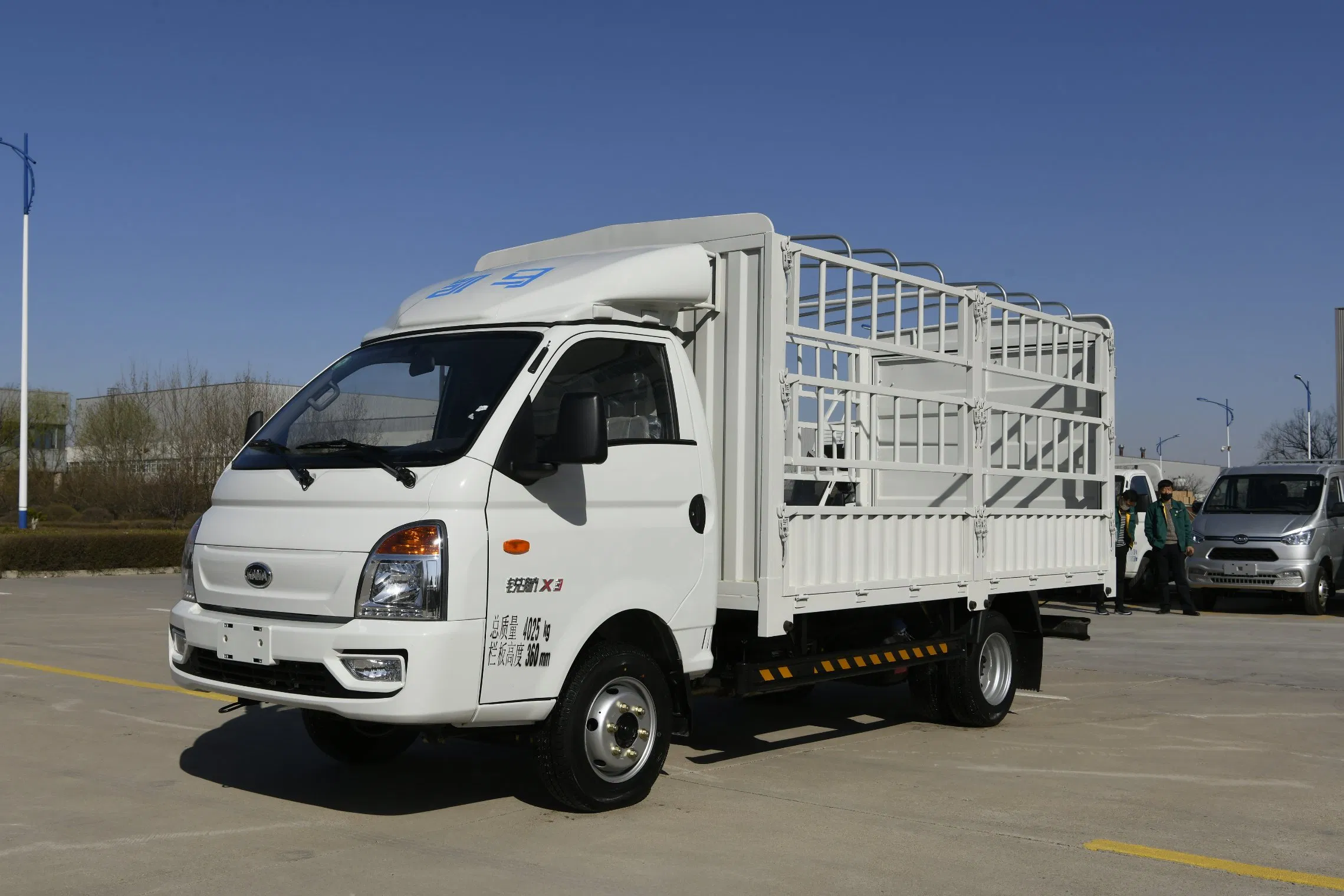 Kama Euro-6 Special Purpose Box Truck Hydraulic Brake &amp; High-Strength Frame for Modifications