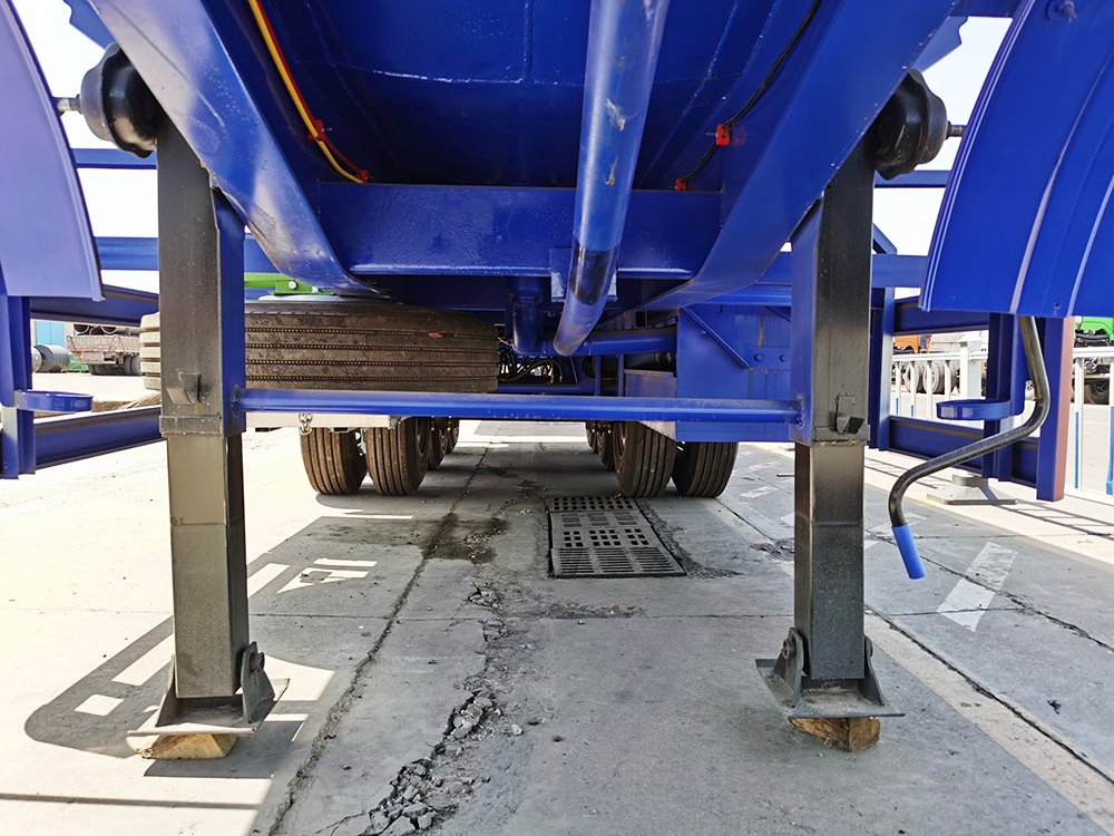 3axles 45000liter 54000liters Petrol Oil Tanker Fuel Tank Semi Trailer for Sale High Demand in Africa