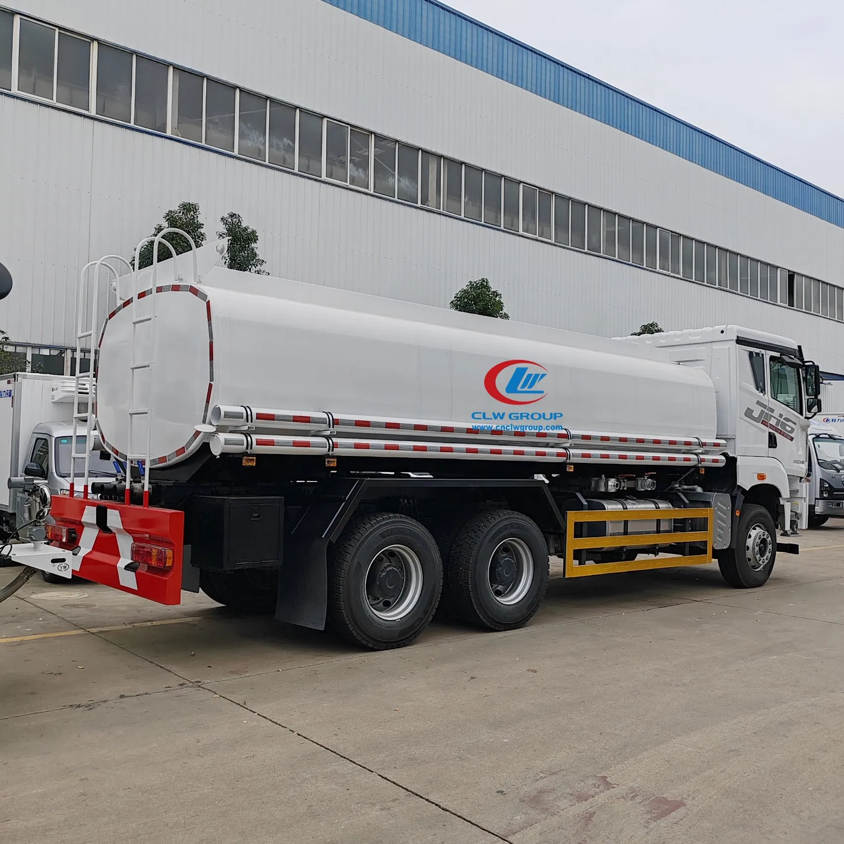 FAW 6*4 6*6 10 Wheeler Road Street Water Spray Special Purpose Tanker Water Irrigation Truck Price