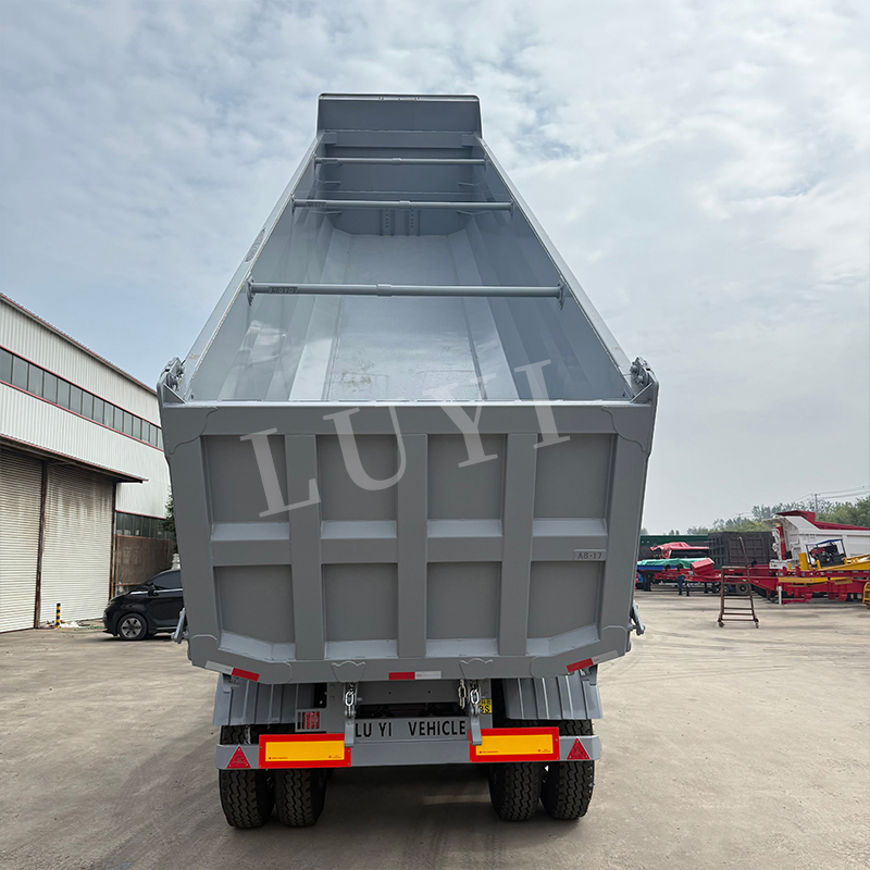 Factory Direct Sale Luyi Vehicle Semi-Trailer Bulk Packaging Shipping Hydraulic Dump Tipper Trailer