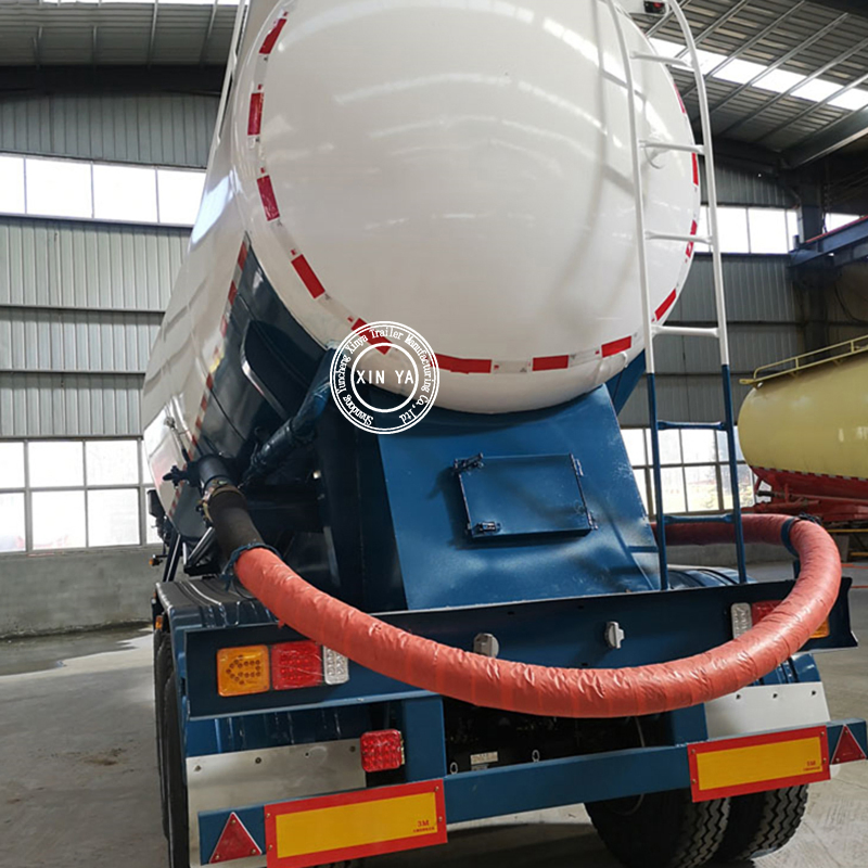 3 Axles 25cbm 45cbm Cement Bulker Trailer 4 Axles Wheat Flour Tanker Semi Trailer Aluminum Tanker 3000L 40000L Bulk Cement Tank Trailer