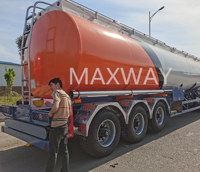 3 Axle 45000/50000L Fuel Oil Petrol Tanker Semi Truck Tractor Trailers for Sale