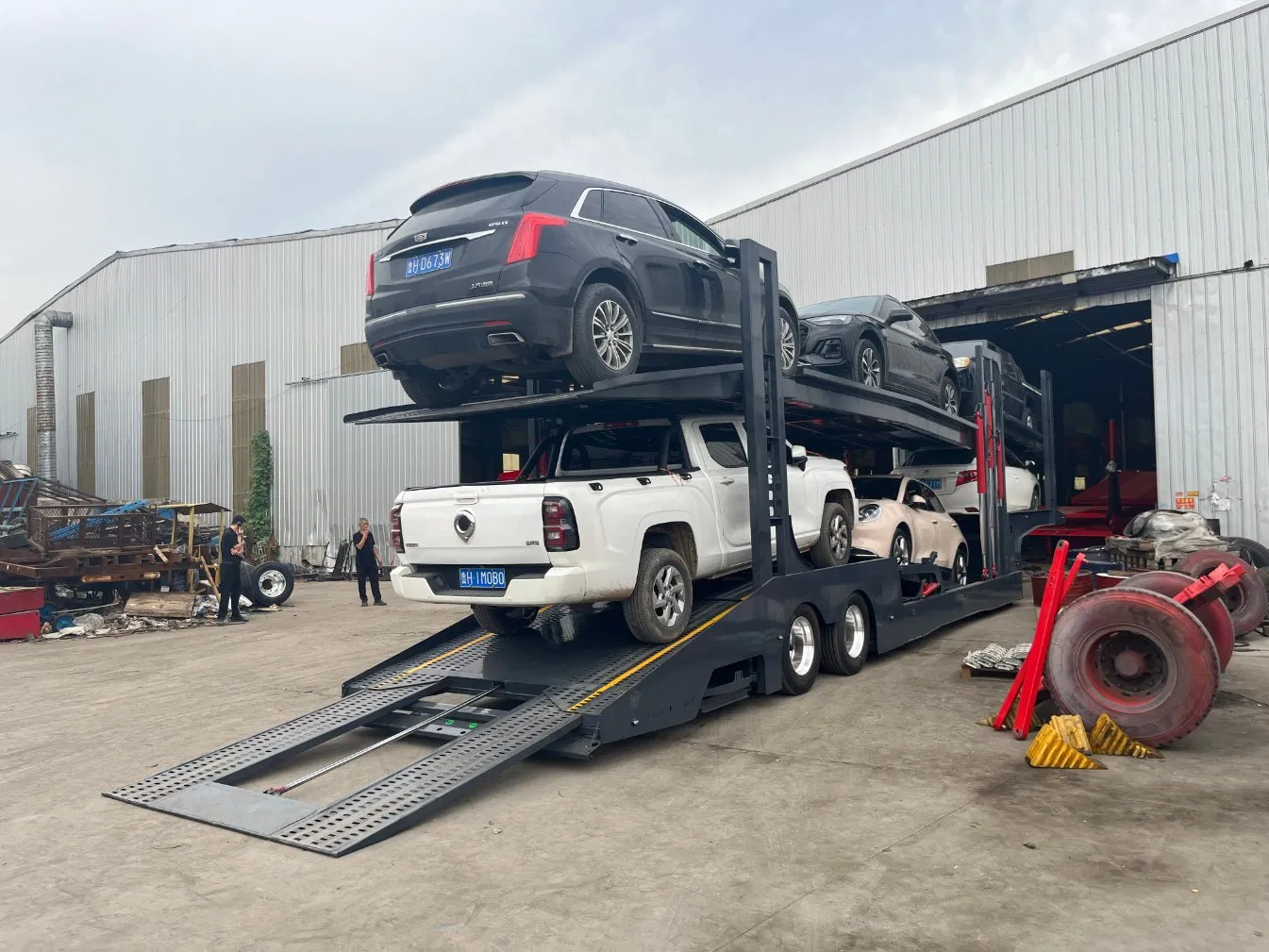 BPW Axle Hydraulic Double-Decker Car Carrier Semi-Trailer, Detachable Car Trailer Suitable for Container Transportation