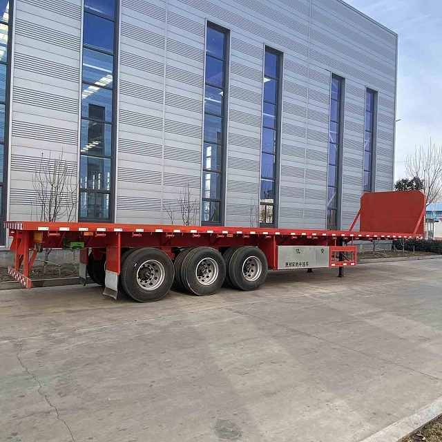 Vehicle Master Flatbed Gooseneck Chassis 20FT 40FT Platform Semi Trailer for Transportation