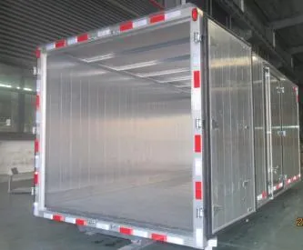 Aluminum Refrigerated Semi-Trailer View 3