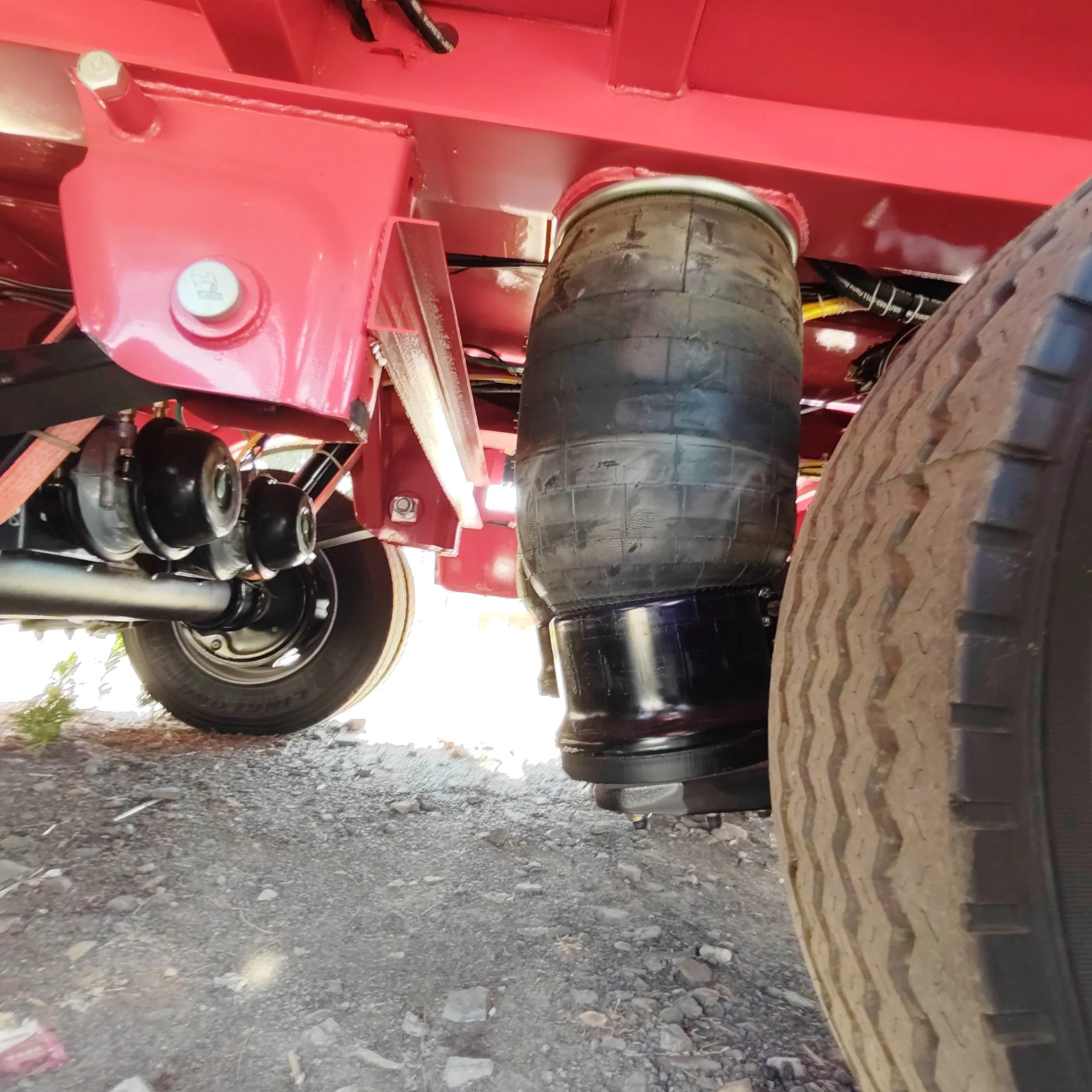 Fuhua Axle Grain Transport Semi-Trailer Truck for Sale