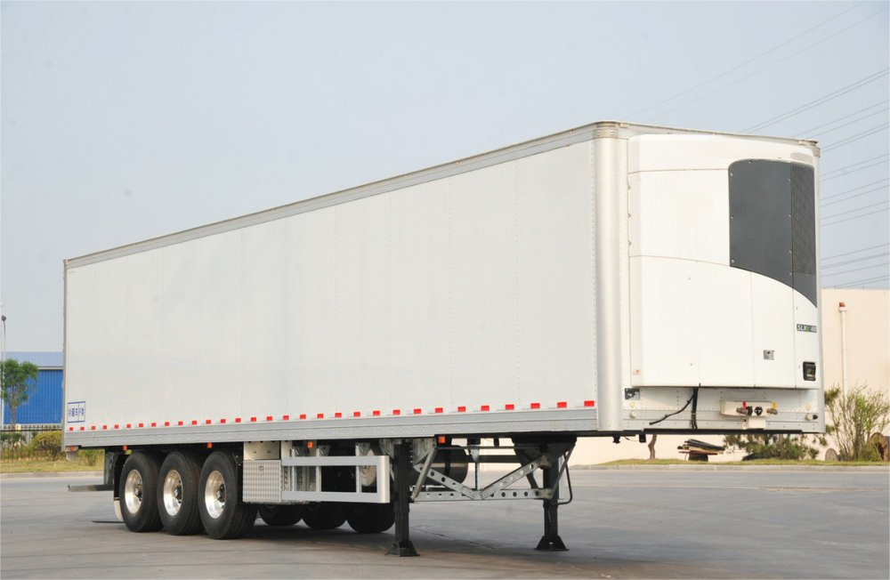 3 Axle 40FT Semi Trailer Refrigerator Truck Refrigerated Container Trailer for Storage Vegetables