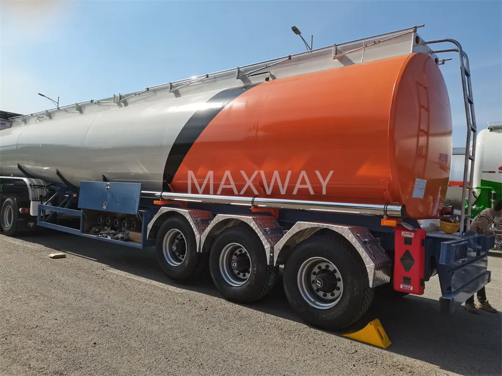 Fuel Tanker Trailer Side
