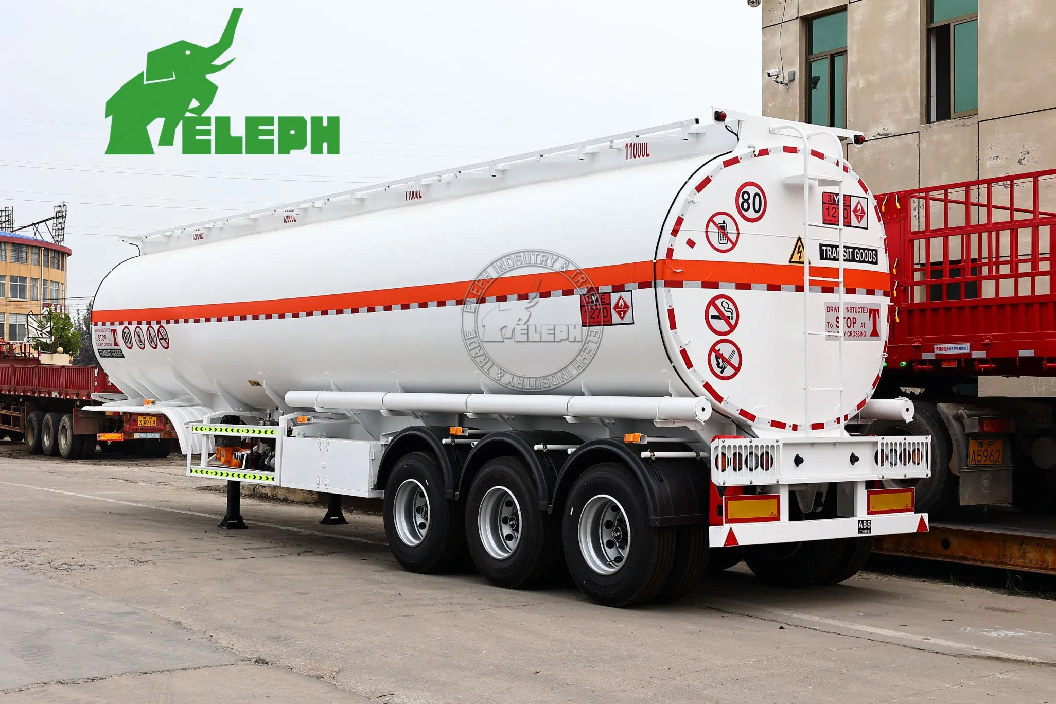 Hot Selling Liquid Powder Tank Semi Trailer Mini Water Tank Diesel Tanker Transport Semi-Trailer
