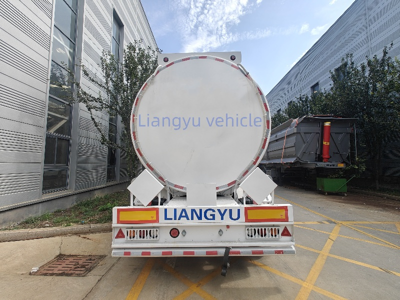 2/3/4 Axles 42000L/42cbm Aluminum Alloy/Steel Oil/Fuel Tanker Truck Semi Trailer for Gas Deliver