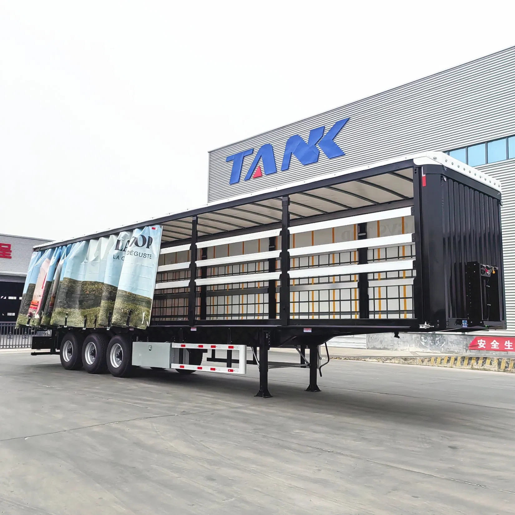 53FT 45FT 3 Axle 40ton Cargo Box Dry Van PVC Fabric Water-Proof Curtain Side Truck Semi Trailer with BPW Air Suspension for Russia Market