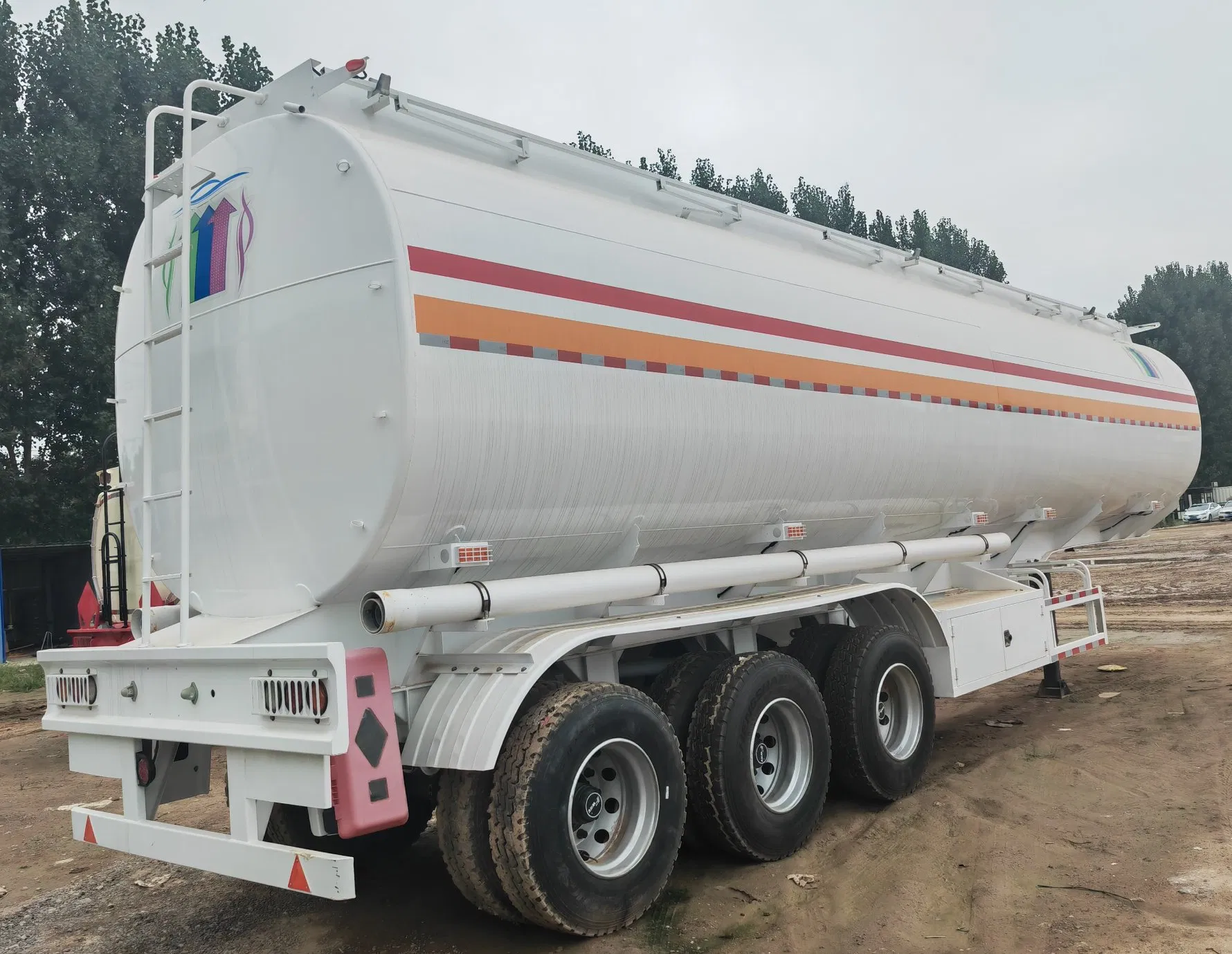 Lightweight Fuel Tank Structure for Semi Trailer