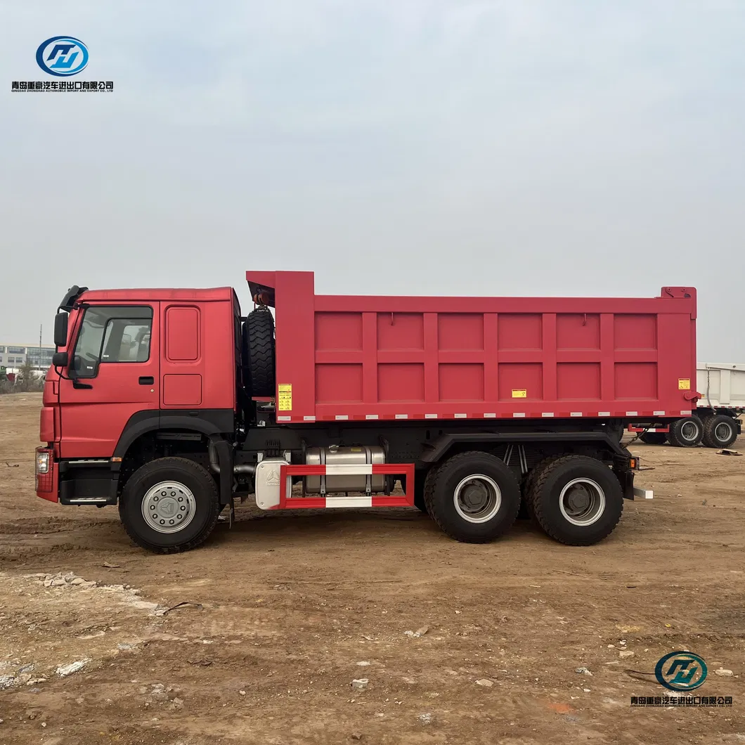 HOWO Dump Truck View 3