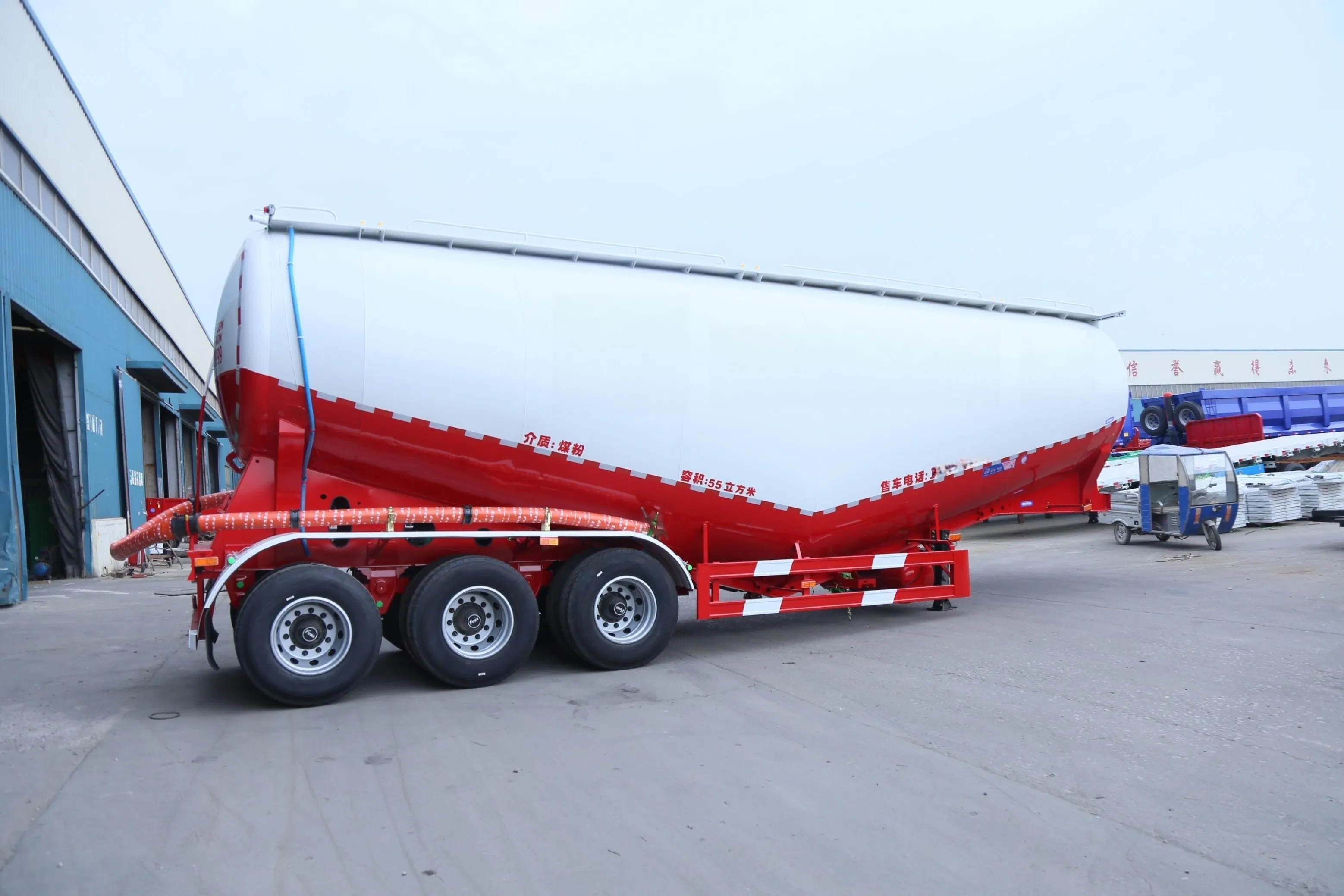 3 Axles Cargo Powder Tanker Truck Carrier Cimc Bulk Cement Semi Trailer