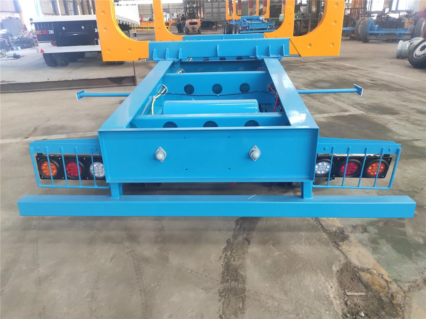 High Quality Logging Semi Trailer for Transporting Log / Wood/ Timber