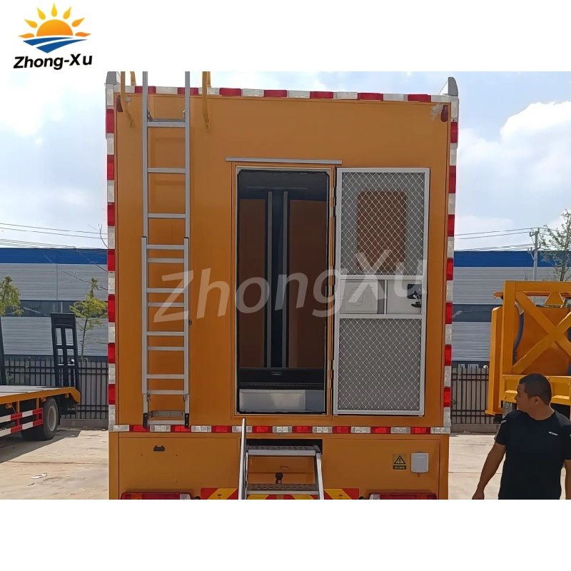 Hot Sale Flatbed Lowbed Cargo Food Car HOWO Fuel Tanker Dump Tipper Shacman Mini Tractor Truck Used Trucks Transport Vehicle Camper Semi Trailer