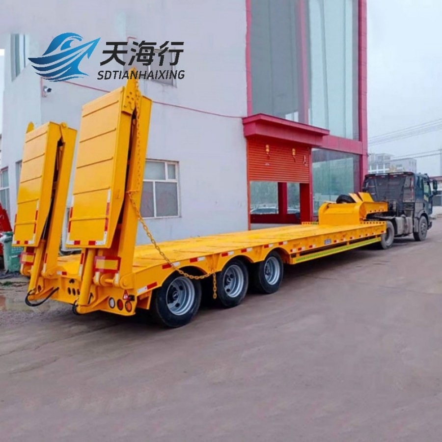 Low Loader Trailer Low Bed Truck Trailer Low Platform Enclosed Low Semi-Trailer for Transportation