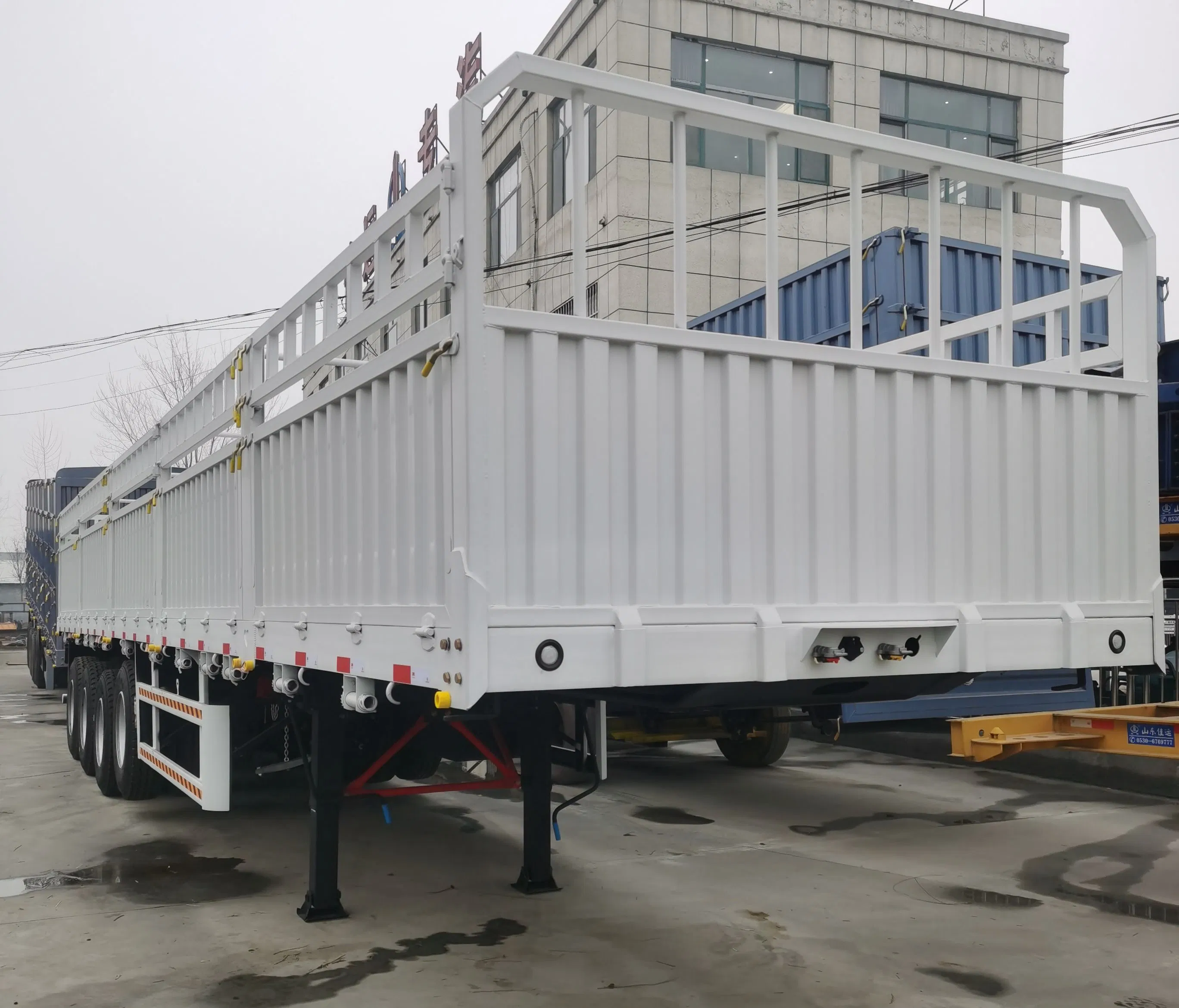 4 Axles 40FT Widely Payload 40t 60tons Steel Drop Sidewall Side Wall Livestock Stake Fence Semi Trailer